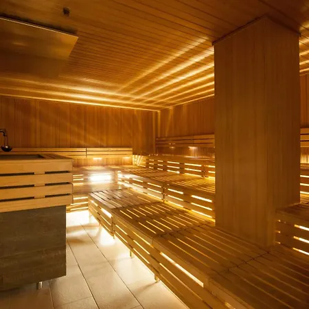 Aspria Maschsee Sport & Hotel 4*