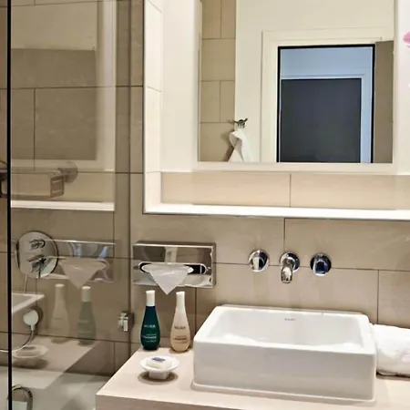 Aspria Maschsee Sport & 4*