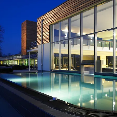 Aspria Maschsee Sport & Hotel 4*